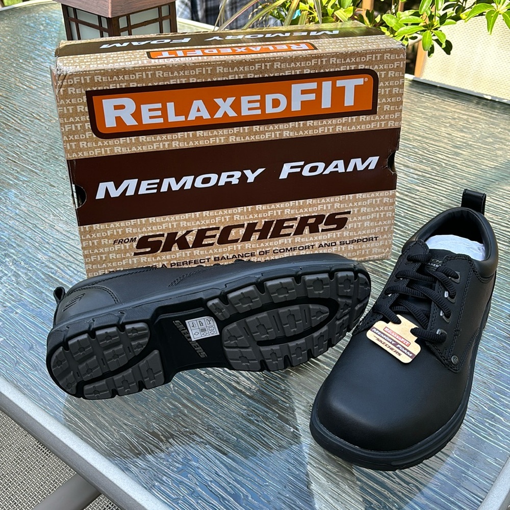 NWT Memory Foam by Skechers